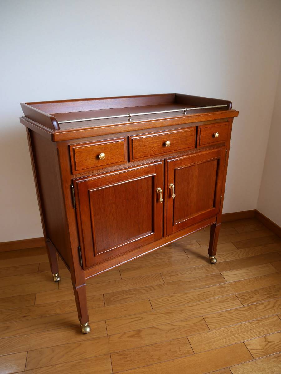 マルニ 地中海 キャビネット ワゴン サイドボード コンソール 飾り棚