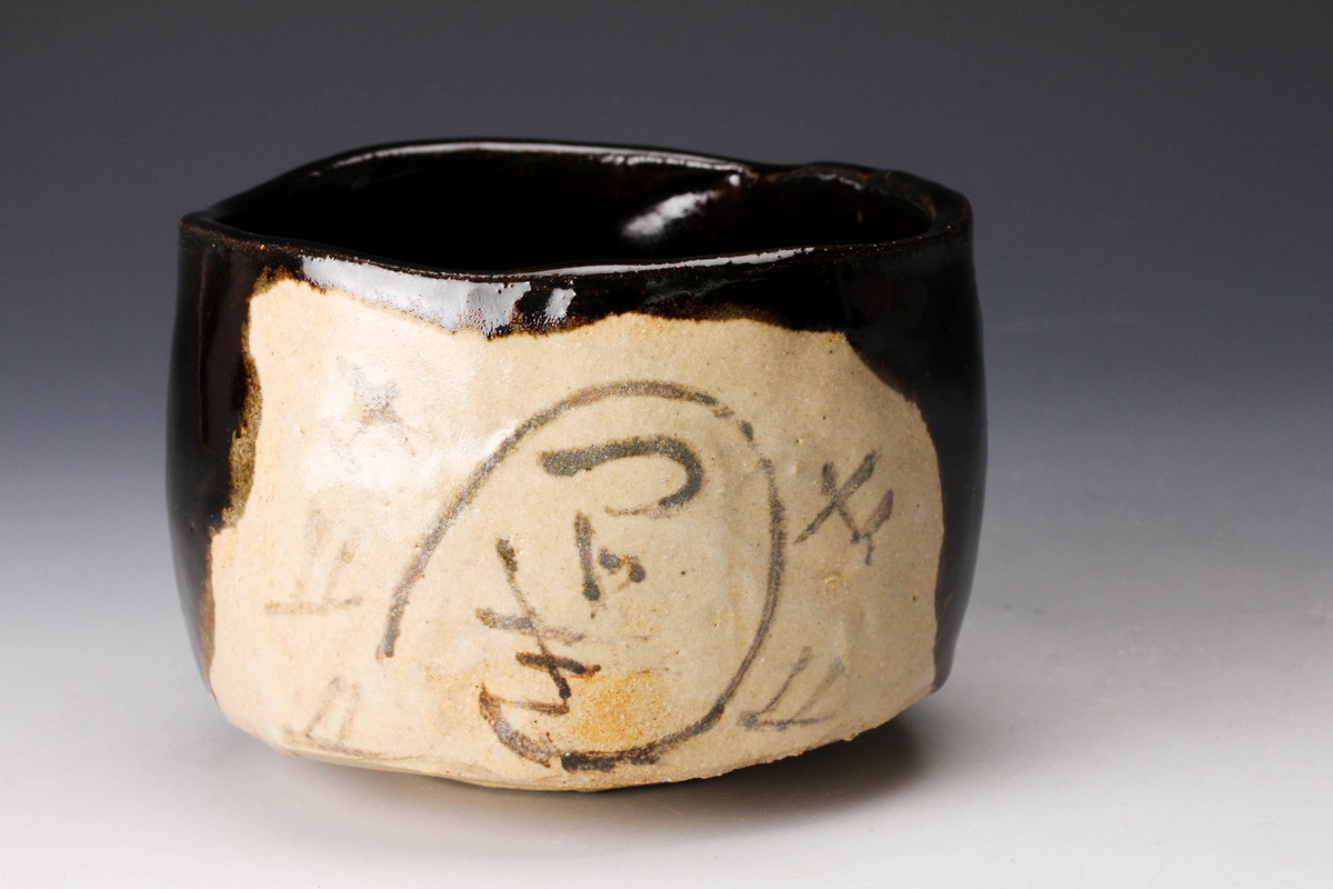 加藤卓男 ☆ 黒織部 ぐい呑 ☆ 共箱 共布 ☆ 人間国宝 ☆ 土味