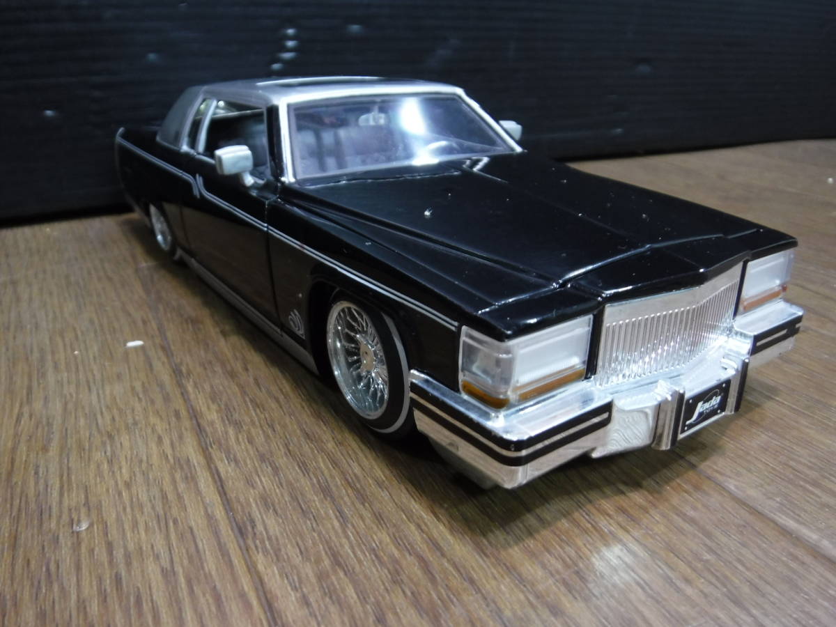 jadatoys キャデラックブロアム85年 ローライダー