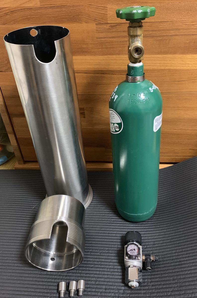 中古品ADA大型ボンベ用レギュレータ 品ADA大型ボンベ用レギュレータ