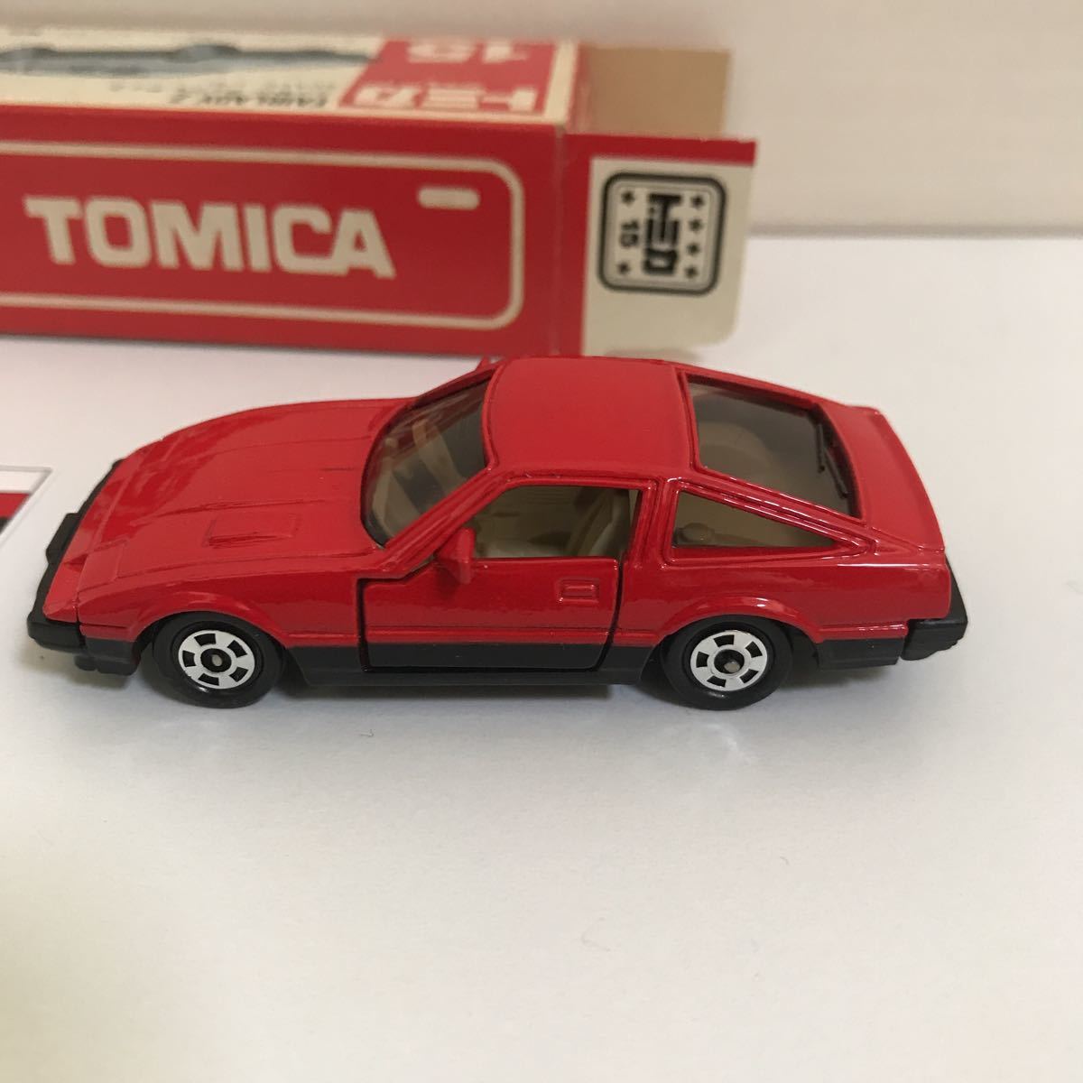 トミカ ニッサン フェアレディZ 300ZX 小田急特注