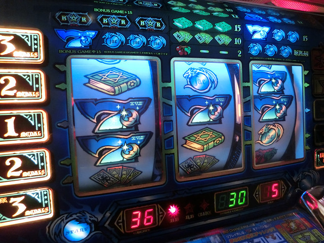 タロットマスター スロットマシンメダル付き