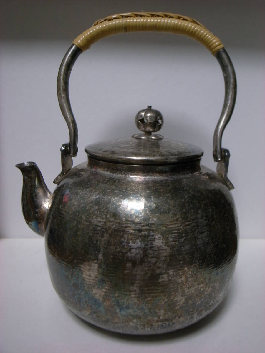 ウ302 急須『秀峯堂造 燻銀 いぶし銀 ひしぎ形 水注 薬缶』茶道具 銅製