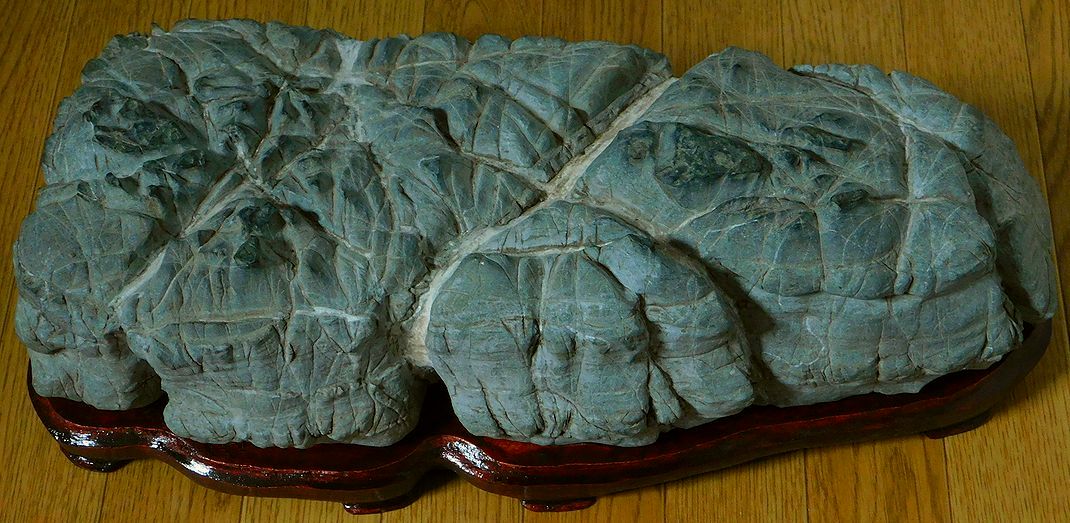 緋山酔恭「山水石美術館」 水石・美石を紹介 金山石・誉平(ポンピラ)石