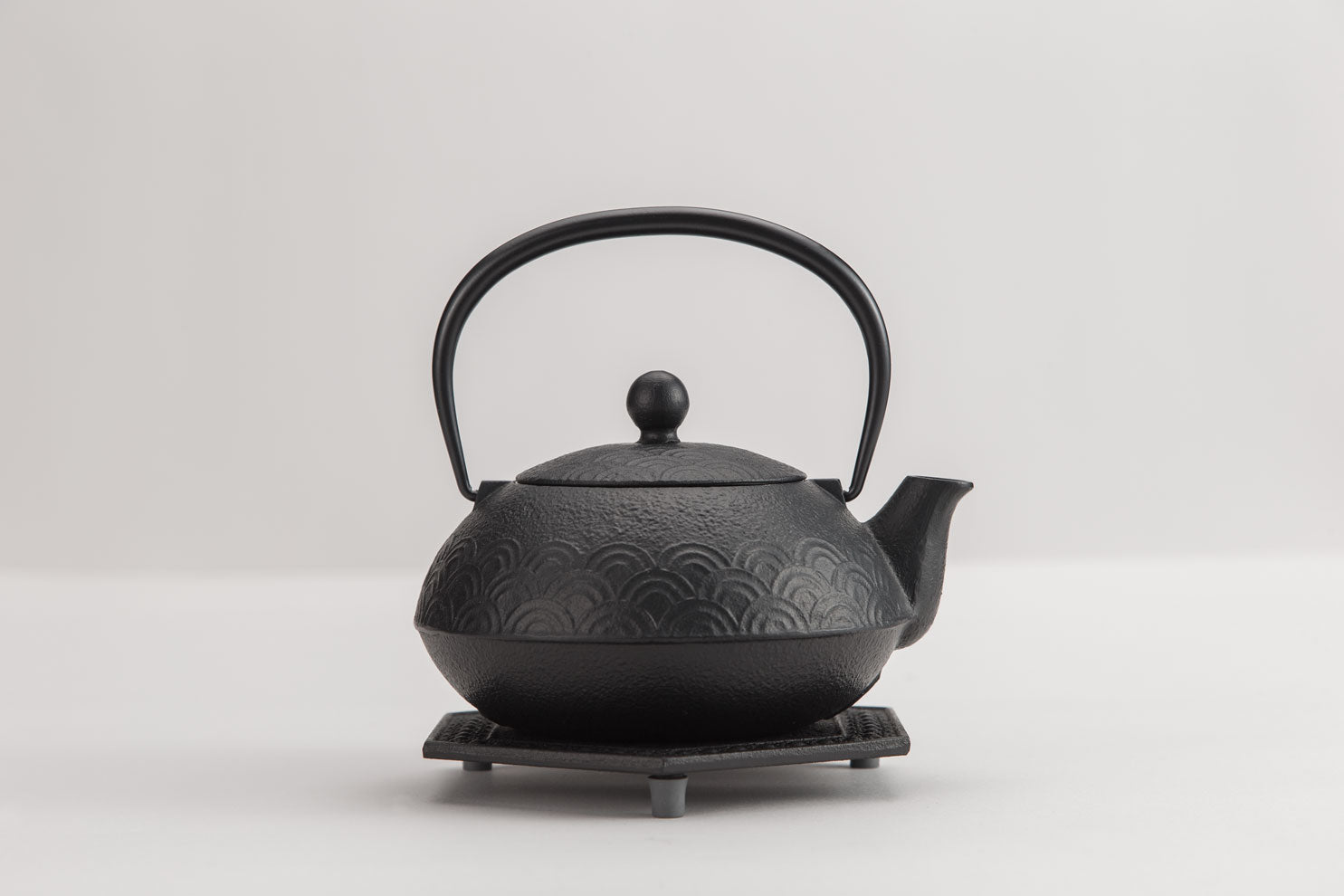 水注□古鉄製 乾隆丙午二月 寿 水差し 急須 獅子耳 茶瓶 鉄瓶 時代物