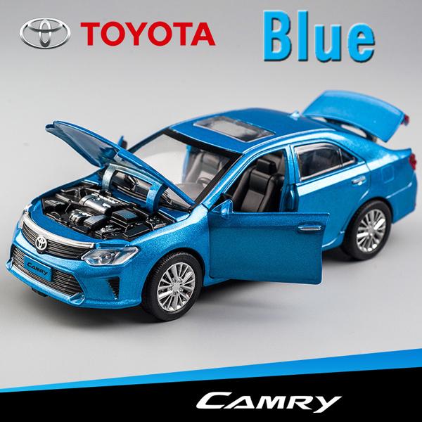 トヨタ（TOYOTA） CAMRY カムリ 1/32 ミニカー 全4色 ライト点灯 合金
