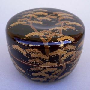 茶道具 春の野蒔絵大棗（了々斎好写 宗景作） : 茶道具春日園ヤフー店