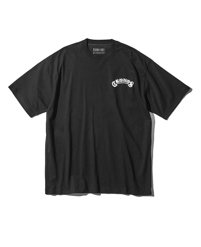 クロノス アーチ ブラックレター オーバーサイズ Tシャツ – 買えるLEON