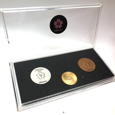 明治百年記念 明治天皇御肖像牌 純銀メダル 約120g 明治百年記念 明治