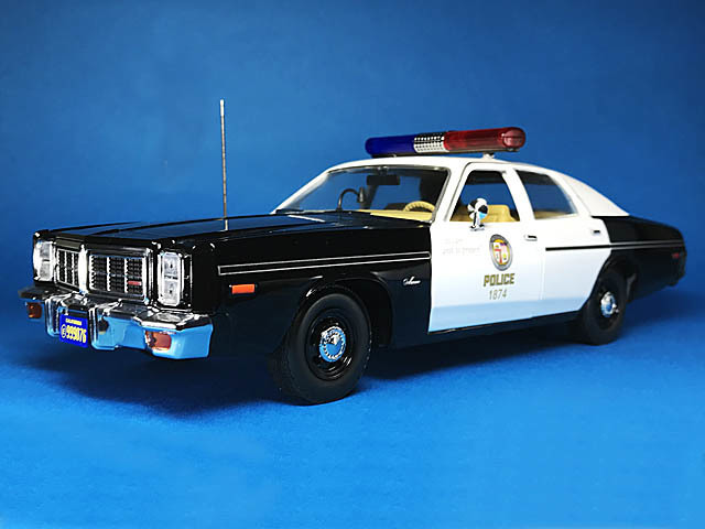 NEO Dodge monaco ダッジ モナコ ミニカー 1／43 Neoネオ⁄'78
