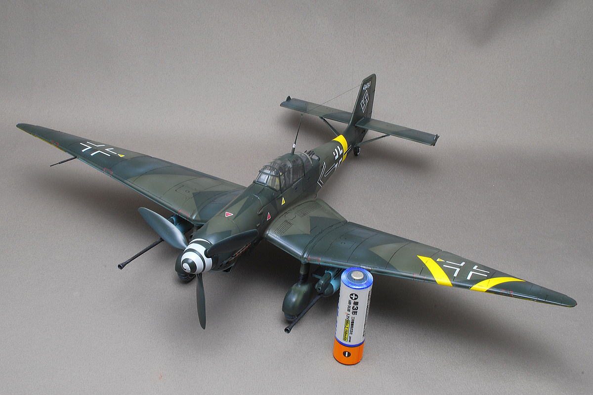 ユンカース スツーカ ju87 タンクバスター リアルモーターライズ完成品