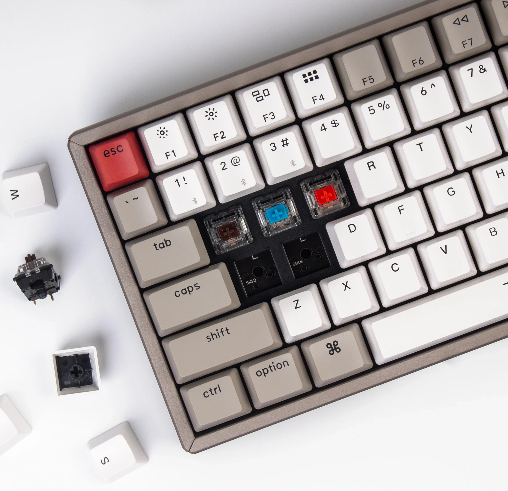 Keychron K2 ノンバックライト・ワイヤレス・メカニカルキーボード