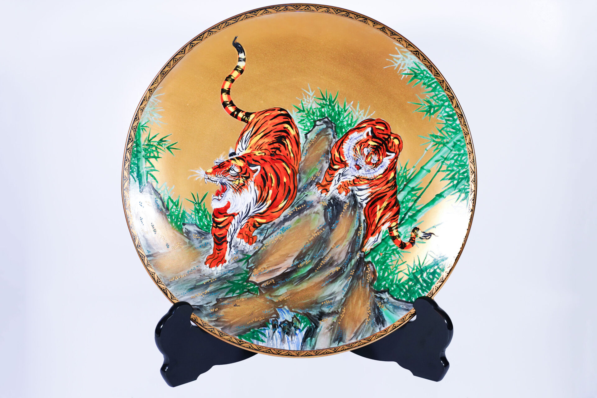 九谷焼・竹に虎絵皿