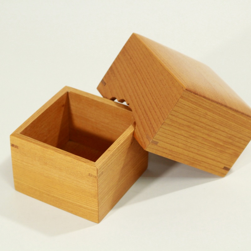 駒箱 ケヤキ柾目 木地仕上げ