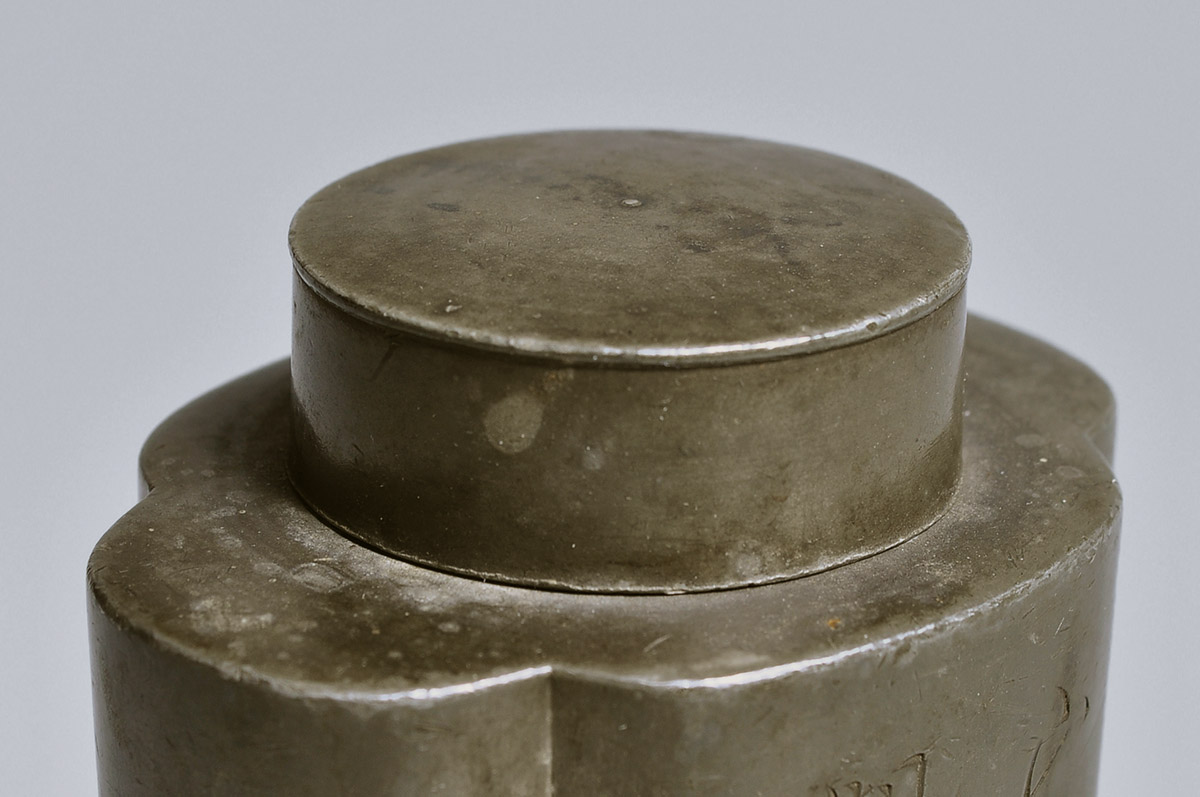 點銅乾茂自造」古錫製，清時代 點銅乾茂自造」古錫製，清時代 時代 黙