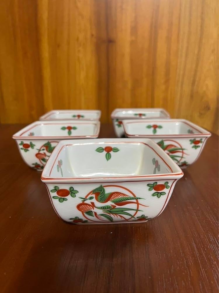 鉢□味わいのある古い角皿 谷辰 ススキの絵 四角鉢 平鉢 水盤 土物