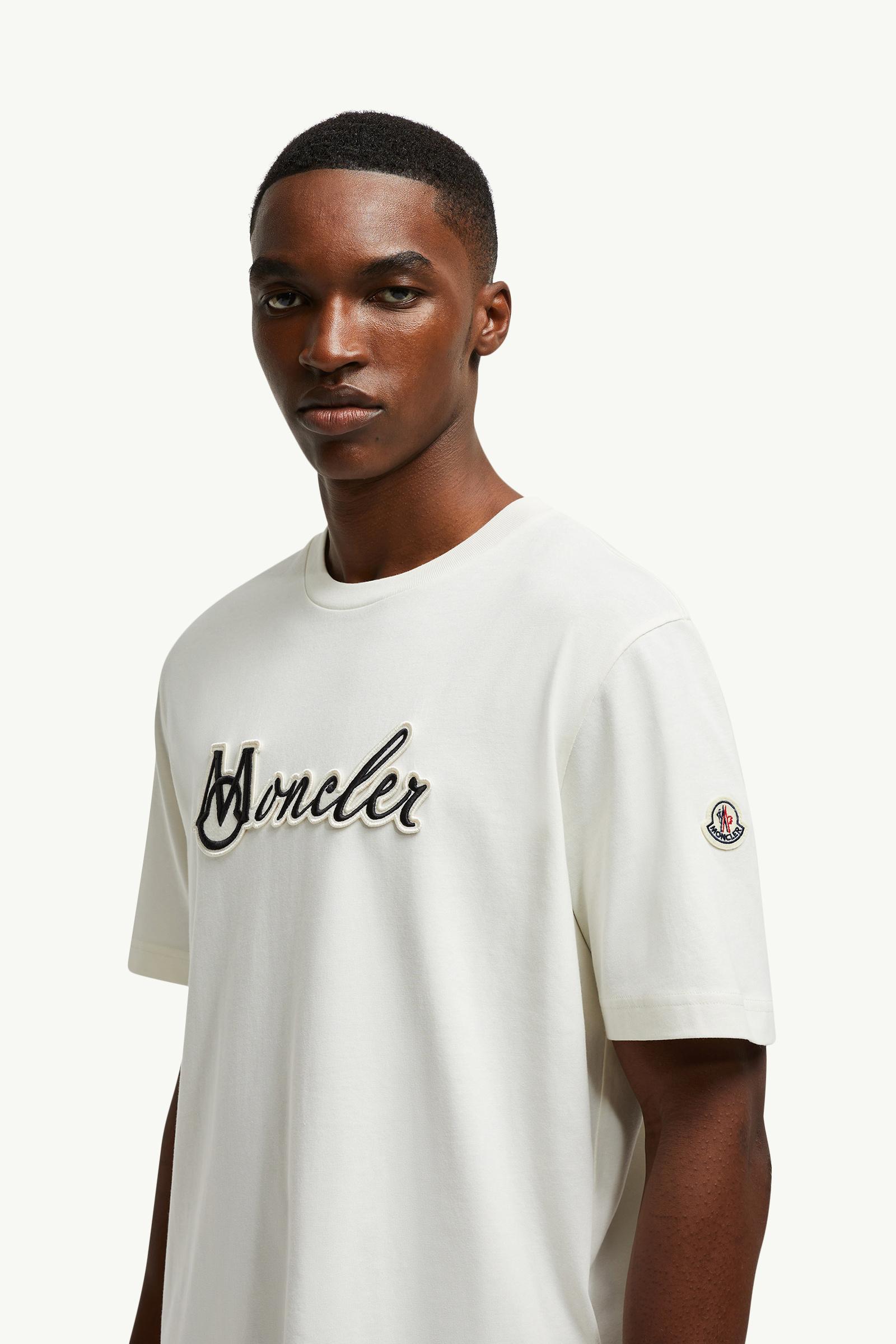 コレクション モンクレール Tシャツ MONCLER Tシャツ
