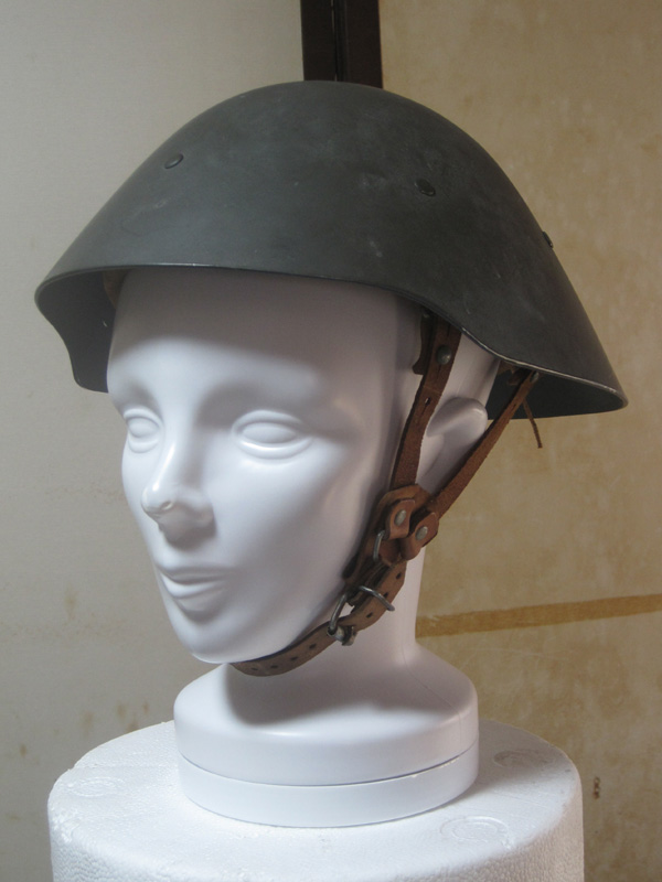 東独版ウソッパチ？ ～ 東ドイツ軍 M56ヘルメット・パレード用 (プラ製