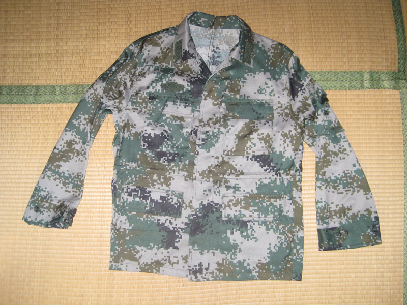 中国人民解放軍 07式作戦服・林地迷彩 (実物)│ナナシノミコト