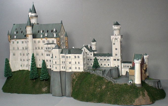 新品 童友社 1/220 ノイシュバンシュタイン城/カラー/プラモデル 白鳥