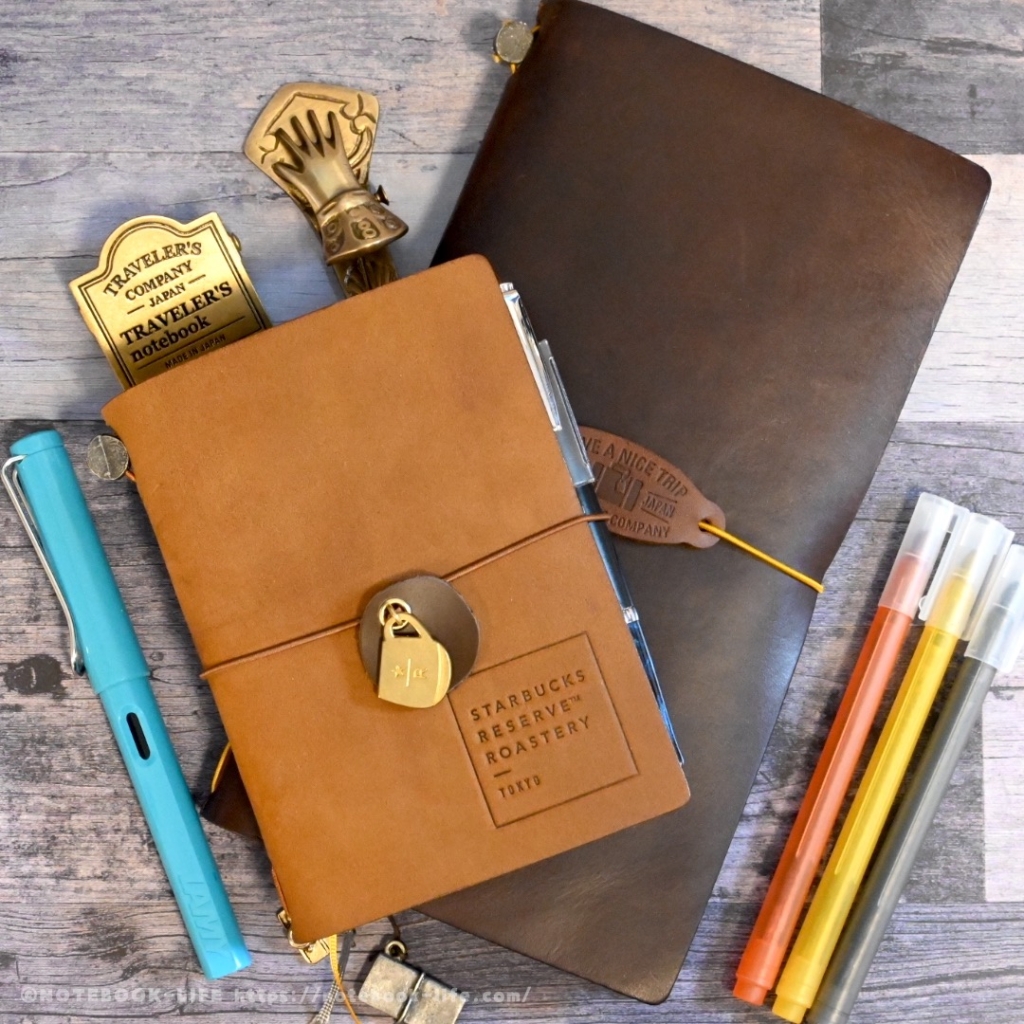 キャメルのトラベラーズノートが増殖するわが家。