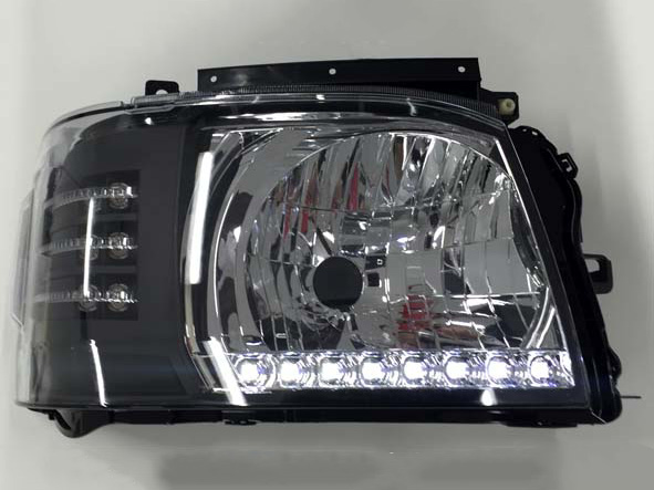 200系ハイエース 1・2型 VALENTI ジュエルヘッドランプ クリア/マット