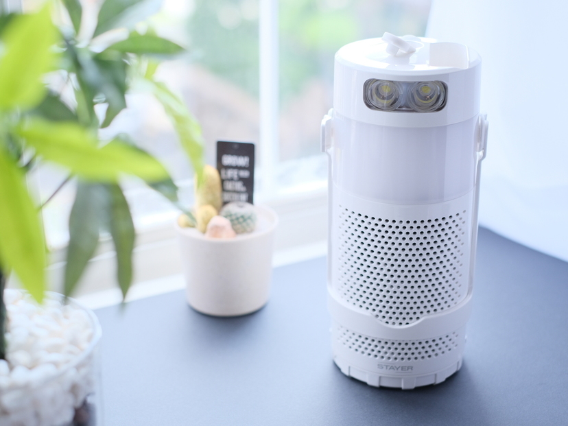 レビュー】水と塩で発電すると評判のstayerマグネ充電器を試してみた