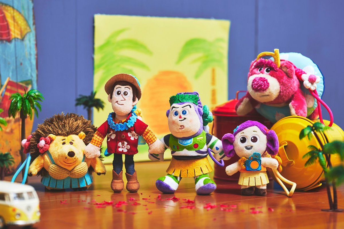 キーマカレー様】東京ディズニーランド・ディズニーストア ピンバッジ