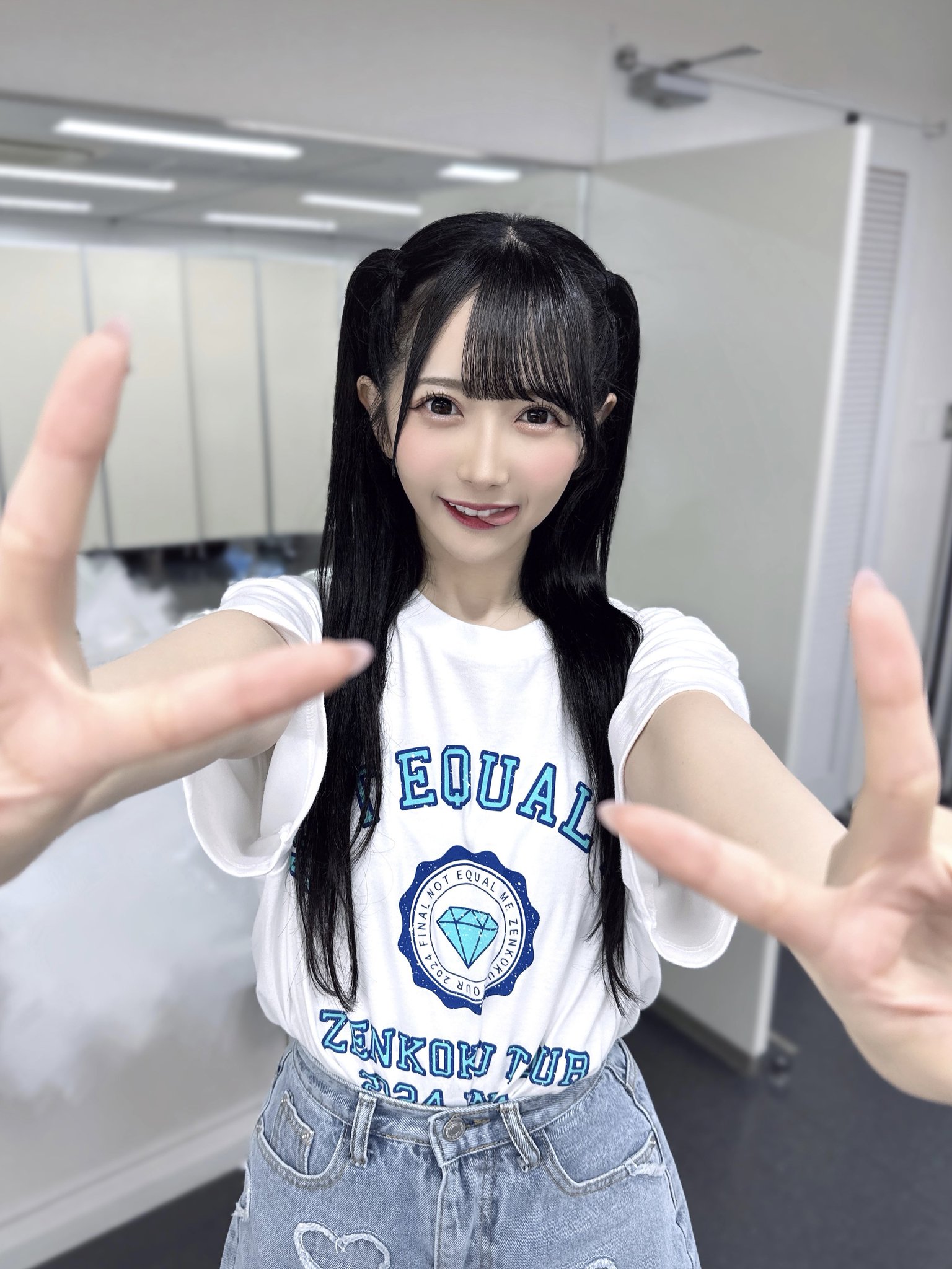 ノイミー 谷崎早耶 直筆 ヨリ モブノデレラ ジャケット ≠ME ノイミー