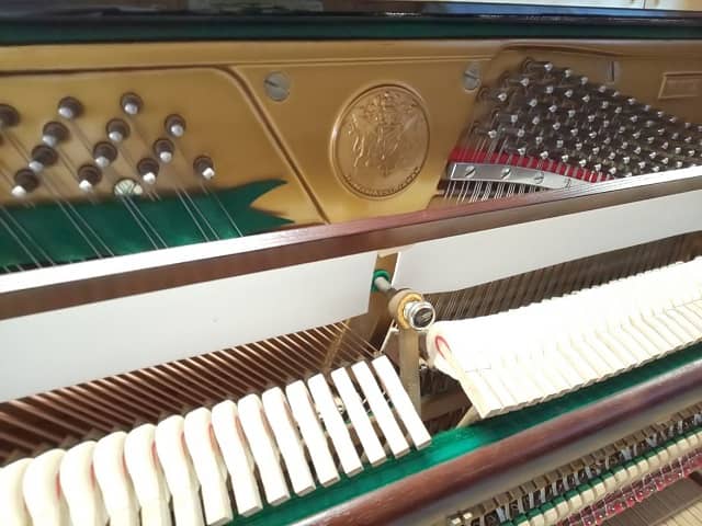 中古ピアノ アールウィンザー(EARL WINDSOR)W112 140418 (東京)ピアノ