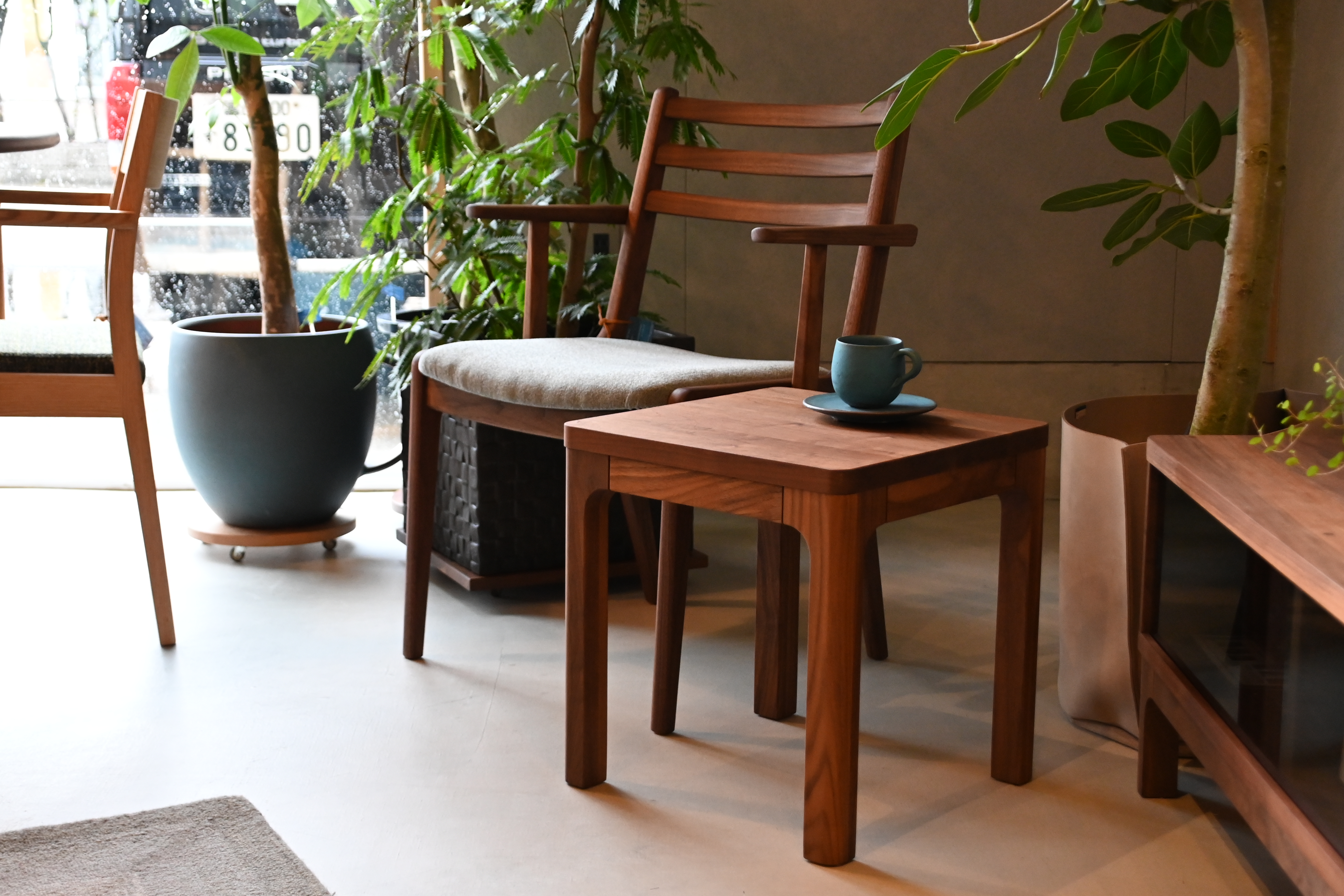 ○○のお供にサイドテーブルを。 | BLOG | RENSEY（レンセイ） | 石川