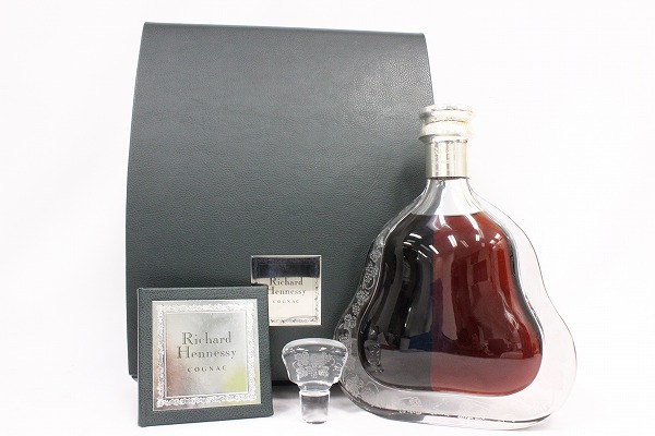 空瓶】 ヘネシーリシャール（旧リシャール内箱有 空瓶】ヘネシー 旧