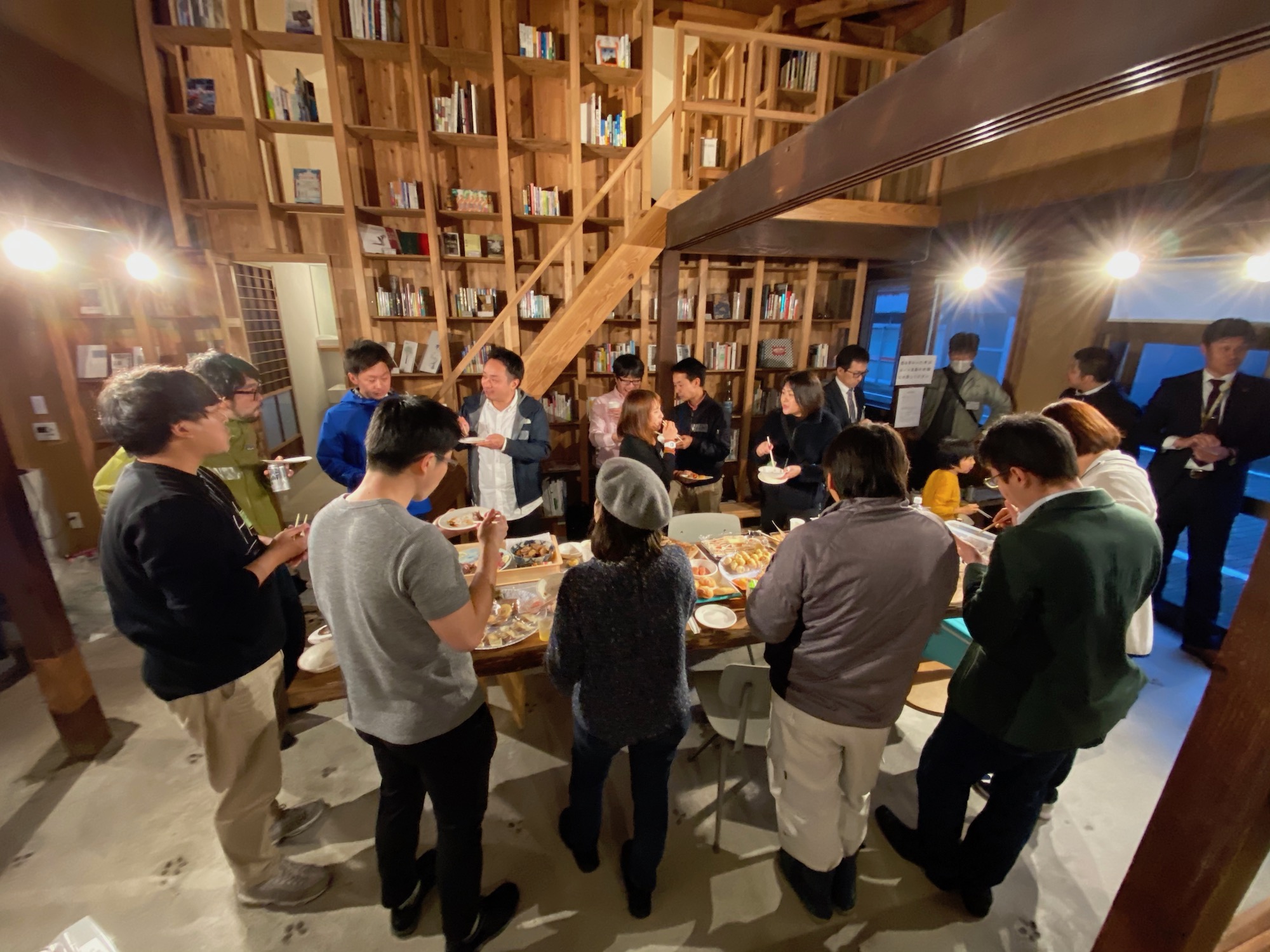 島×地方創生】都市のビジネスパーソンが「働き」に来島するワー