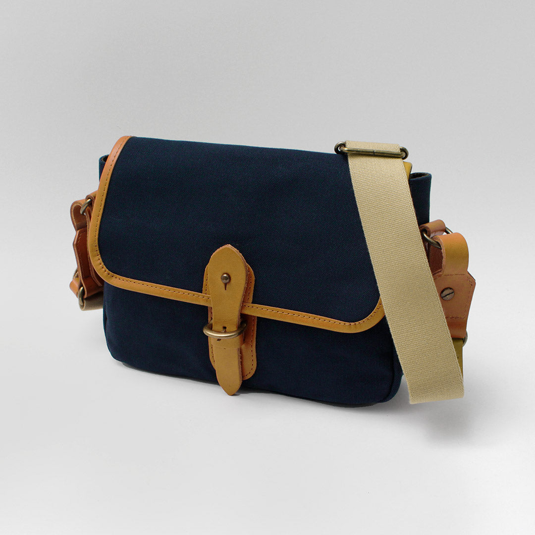 GRIPS × ROCOCO（グリップス × ロココ） 別注 パラフィン サッチェル