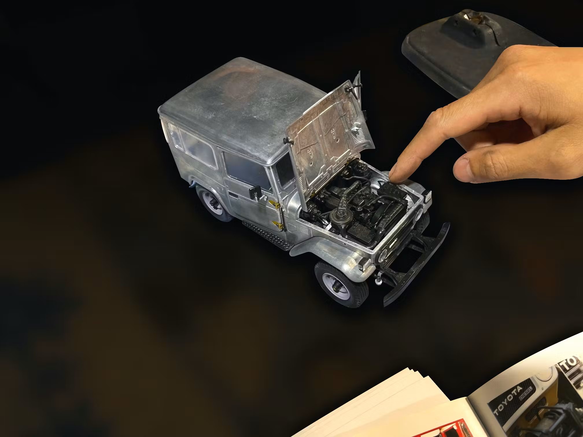 ランドクルーザー40 1/18 トヨタ ミニカー 400台限定 クラファン 貴重