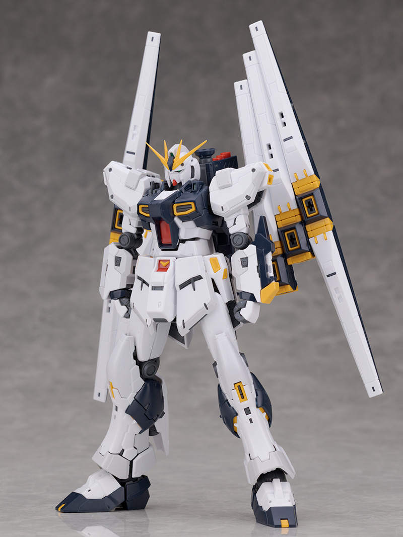 未組立 RG RX-93 νガンダム ダブルフィンファンネル装備Side-F限定 RG