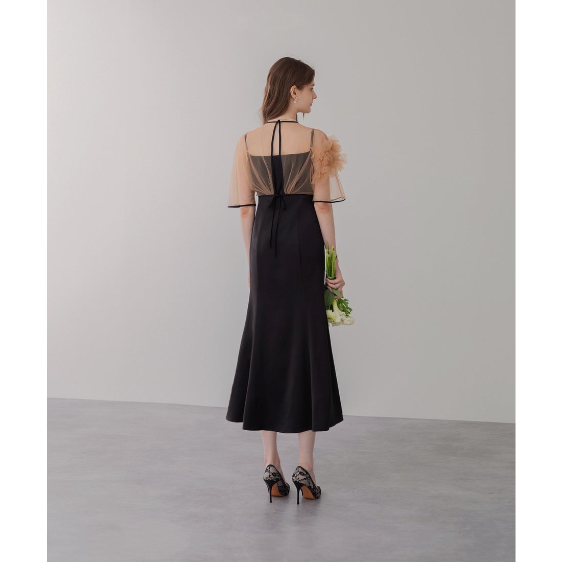 レジャ Leja ボリュームチュールパイピングフレアドレスワンピース美脚