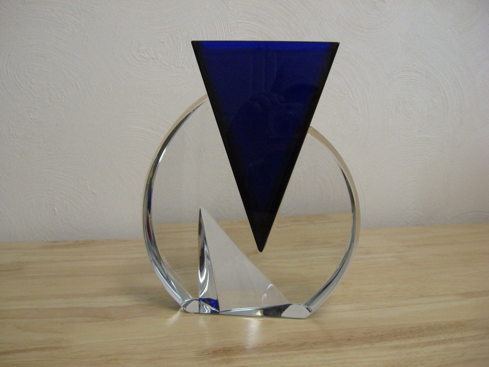 フランス 彫刻デキャンタ 厚みあるクリスタルに芸術的シルバー装飾 重