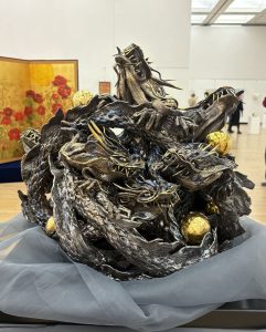 女龍陶芸家』著者・永見陶節氏の作品が【躍動する現代作家展】に出展