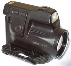 Yashica Samurai X4.0 - Camera-wiki.org - The free camera encyclopedia