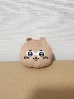 ちいかわ観光 ノベルティ なかよしぬいぐるみバッジ ちいかわ日焼け