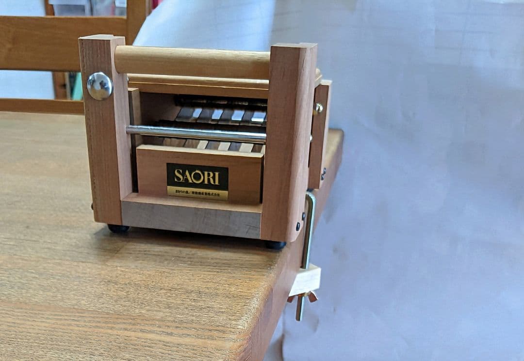 SAORI 裂きたカッター　本体＆カートリッジ5mm幅