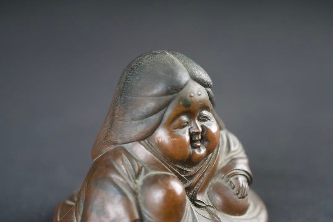 お多福 おたふく 招福 縁起物 置物 金属製