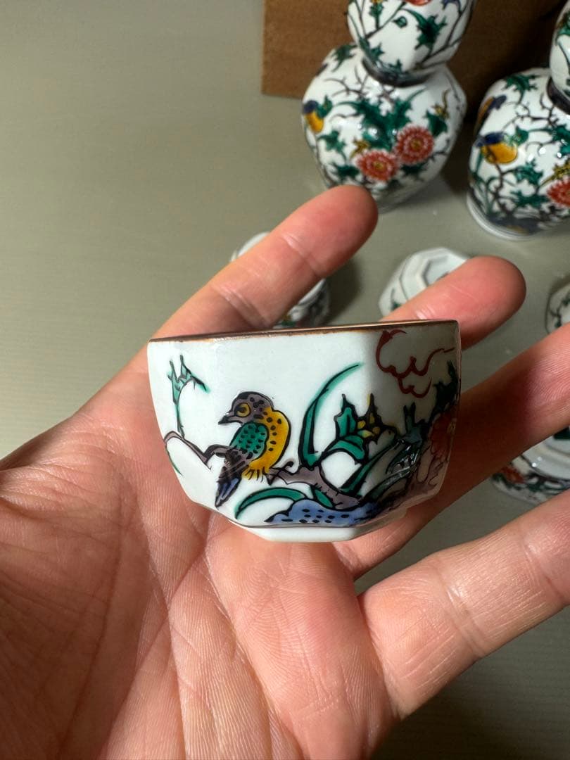 2371 九谷焼 古九谷 風花鳥 角福 酒器セット 徳利2客 猪口5客 未使用