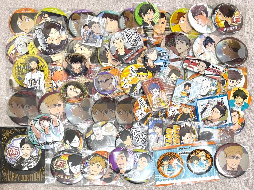 ハイキュー　約200点　グッズまとめ売り　缶バッジ　アクリルスタンド
