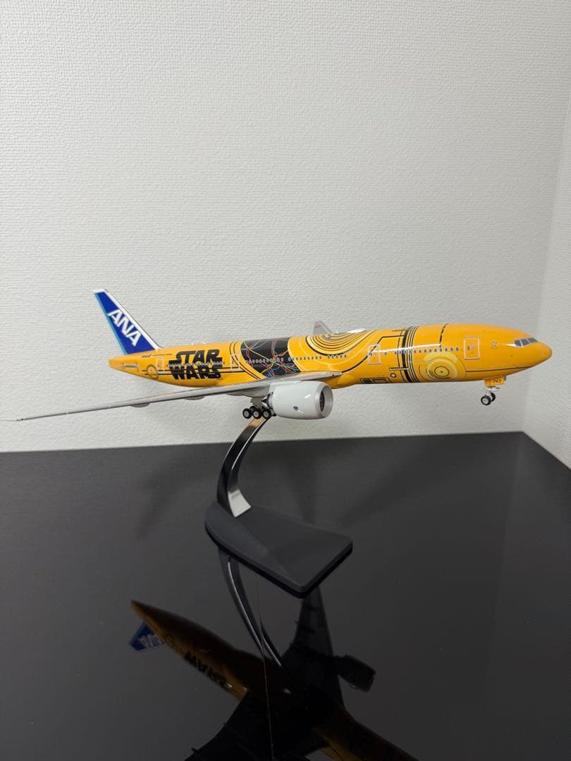 メ*3様 1/200 ANA JET B777-200ER C-3PO JA74