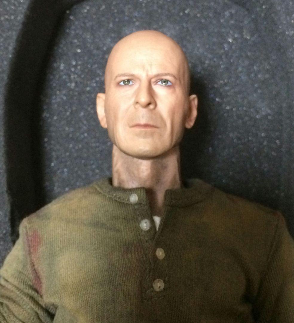 1/6 ジョン·マクレーン(ジョニー)2.0 ダイ・ハード アクションフィギュア