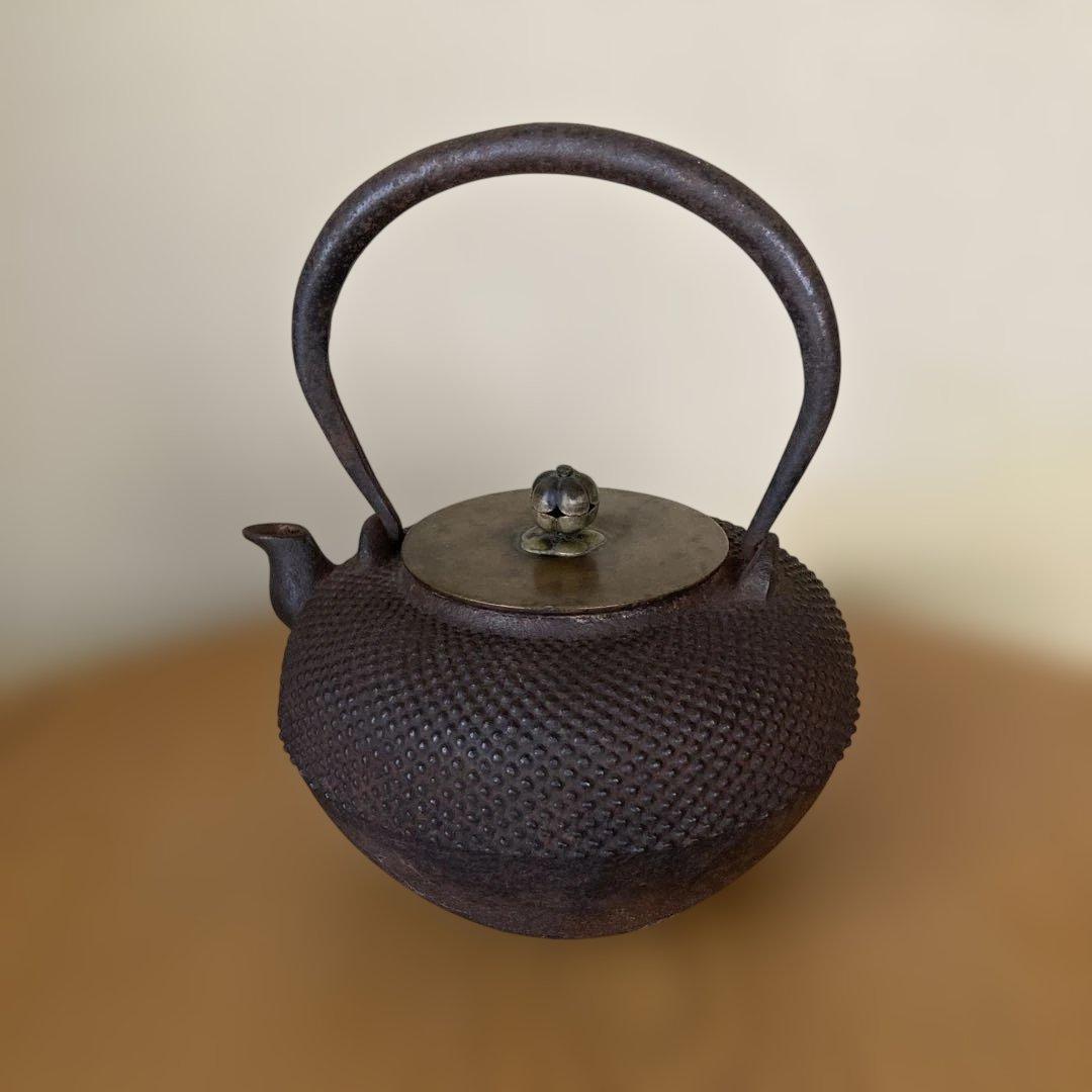 鉄瓶　アラレ こころ粋 / 鉄瓶「南部アラレ」1.2L ～南部鉄器～