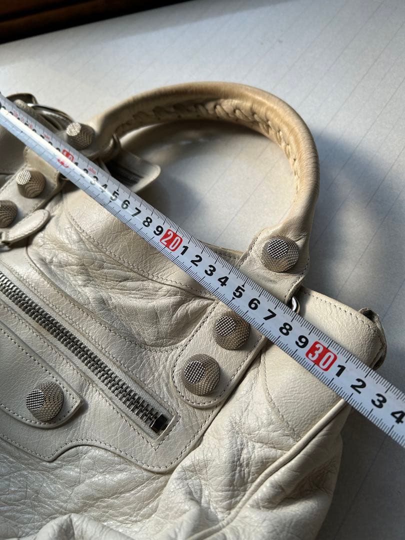 BALENCIAGAバレンシアガホワイトショルダーバッグ