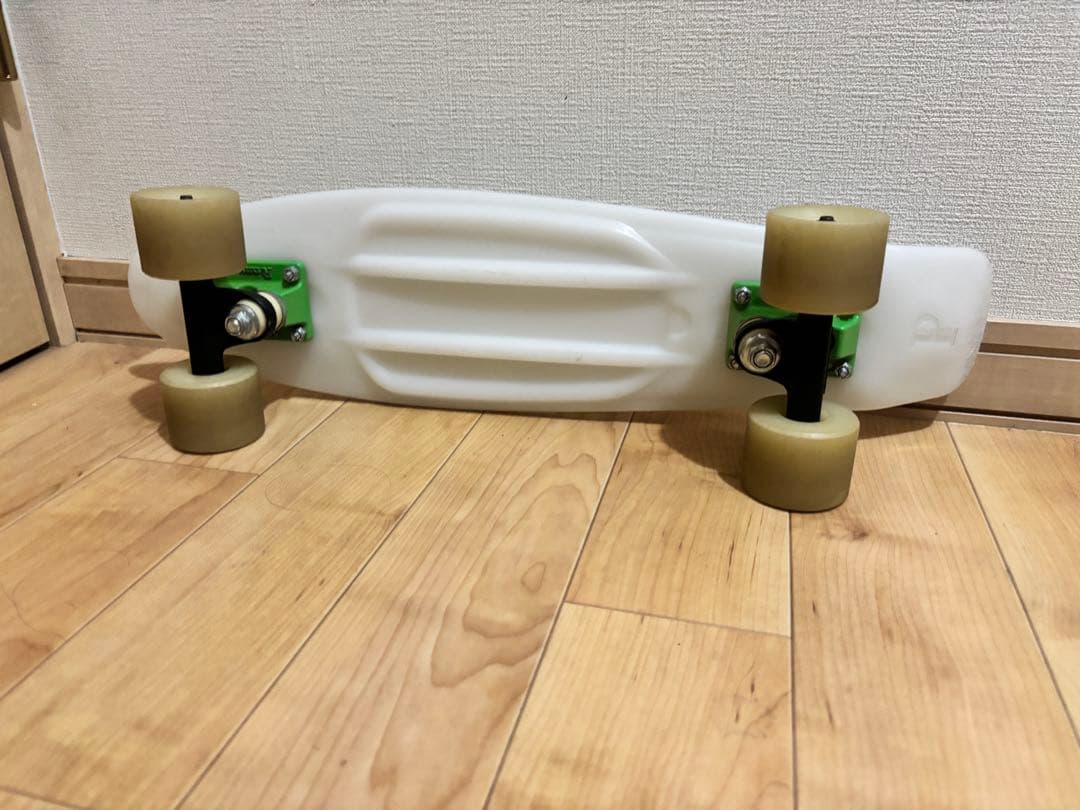 レア Penny スケートボード 22インチ　蛍光